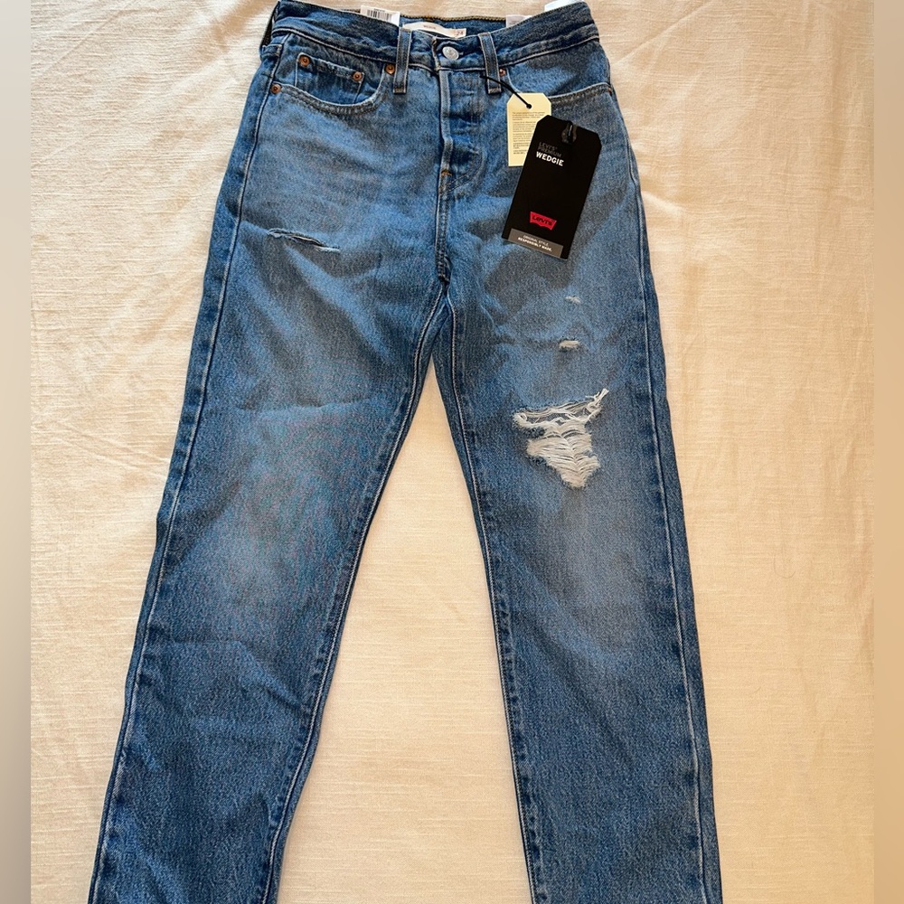 Blue Levi’s jeans